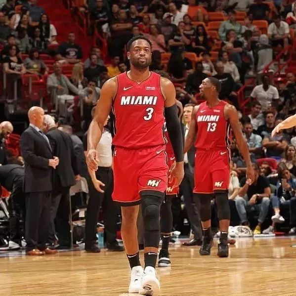 荣誉满满！38岁梅西加冕南美世预赛金靴，为生涯第30次最佳射手