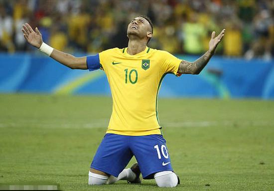 辽宁男篮又被坑惨了！水货外援三战场均仅5分2板，杨鸣看走眼了