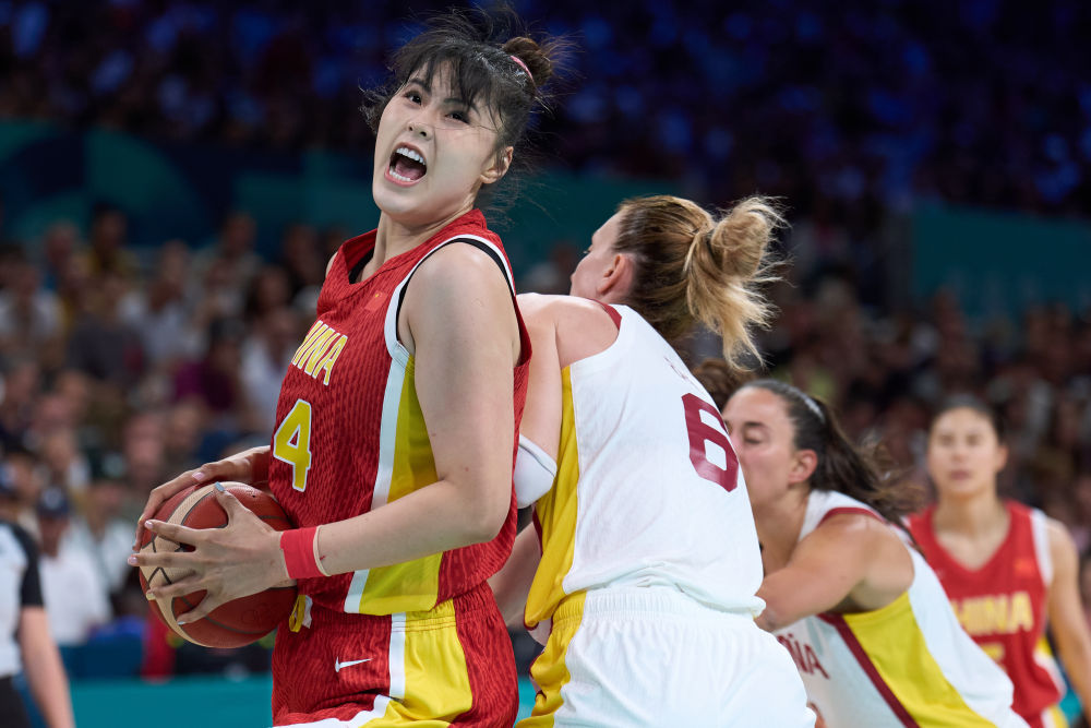 意甲-巴雷拉助攻博尼攻入制胜球 国米1-0小胜罗马 [意甲国际米兰]