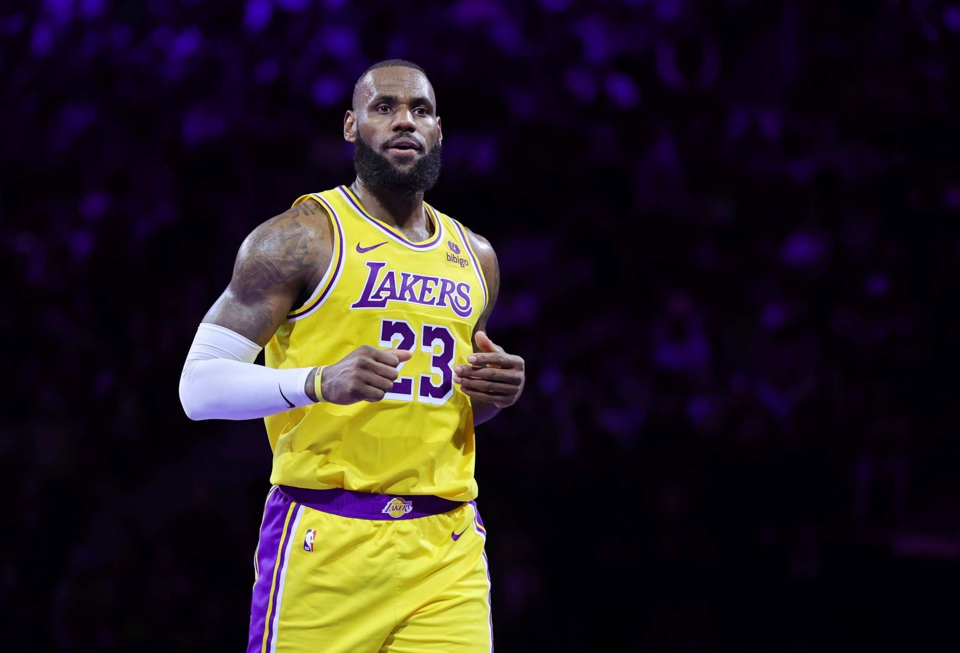 湖人遭遇国王痛击，东契奇赛后发言令人意外，全队仿佛没睡醒，完全缺乏斗志