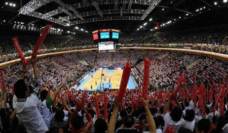 李镇全：战越南下半场我们出现了体能问题；踢韩国要全力以赴