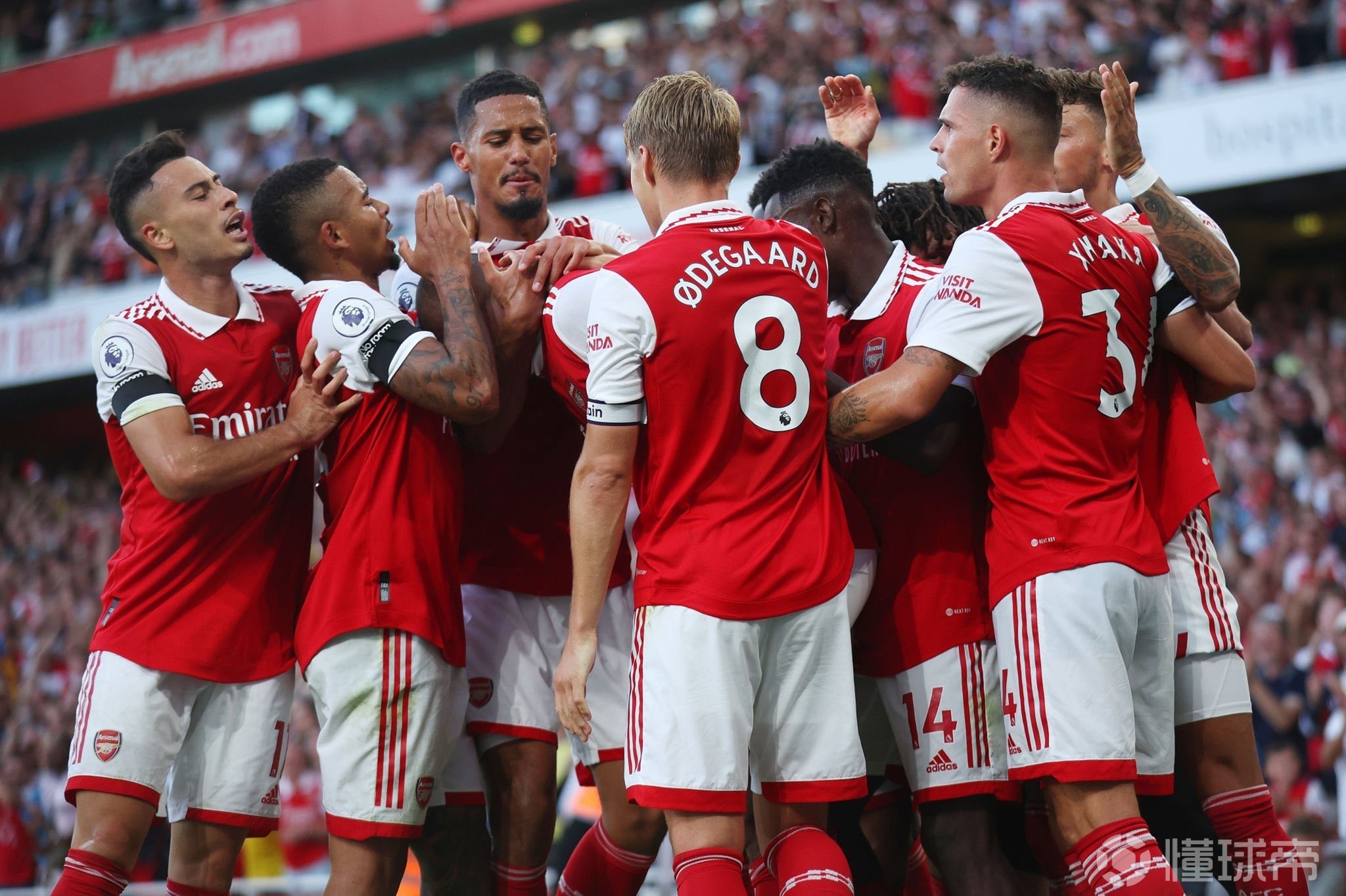 详解棒球规则中的守备位置限制布阵禁令后的防守回归