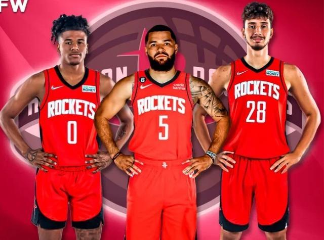 本托-热那亚俱乐部，这位门将倾向于加盟意大利俱乐部而非西汉姆联。租借操作附带约500万欧元的买断权。 来源：转会专家迪马济奥